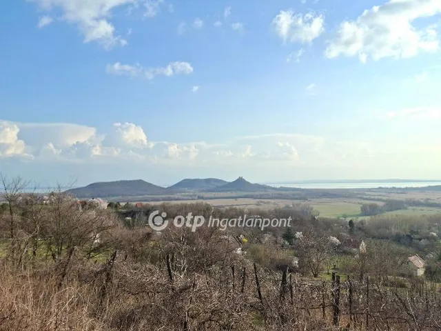 Eladó telek Hegymagas 2337 nm