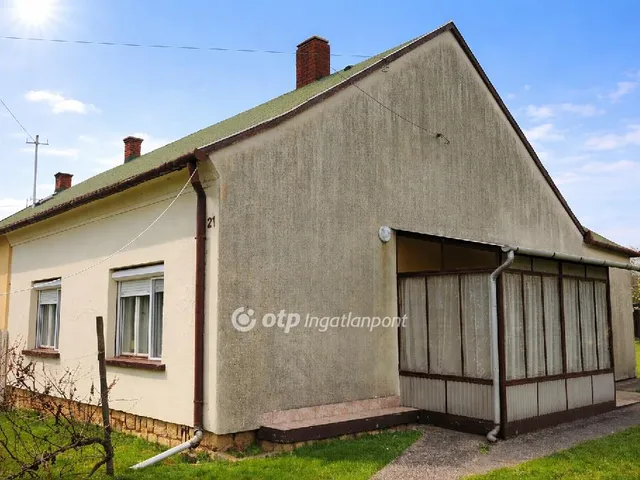 Eladó ház Nyirád 66 nm