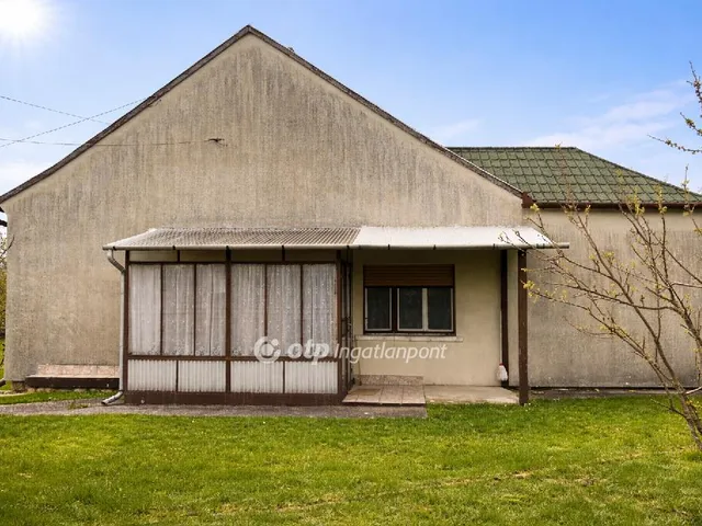 Eladó ház Nyirád 66 nm