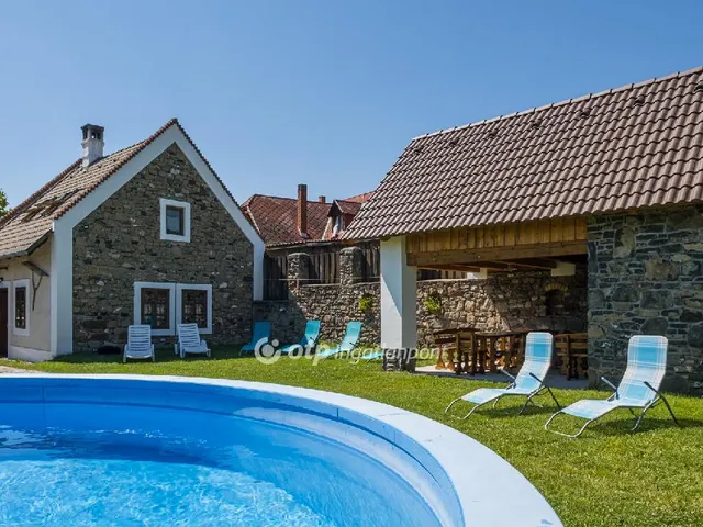 Eladó ház Szentbékkálla 181 nm