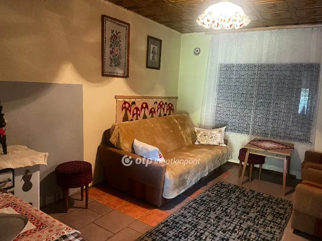 Eladó telek Szőc 2134 nm