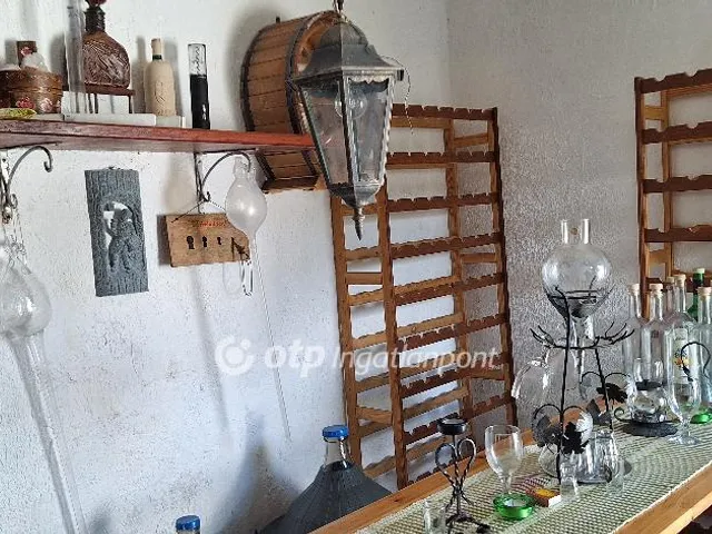 Eladó telek Lesencefalu 20 nm