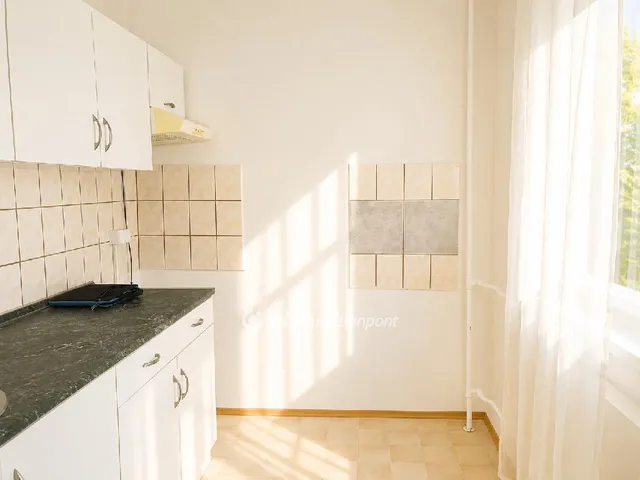 Eladó lakás Ajka 85 nm