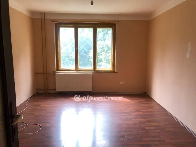 Eladó lakás Ajka 52 nm