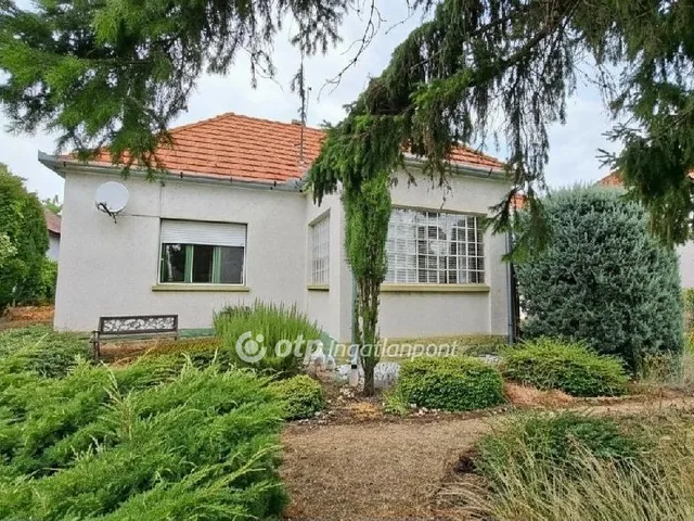 Eladó ház Vonyarcvashegy 98 nm