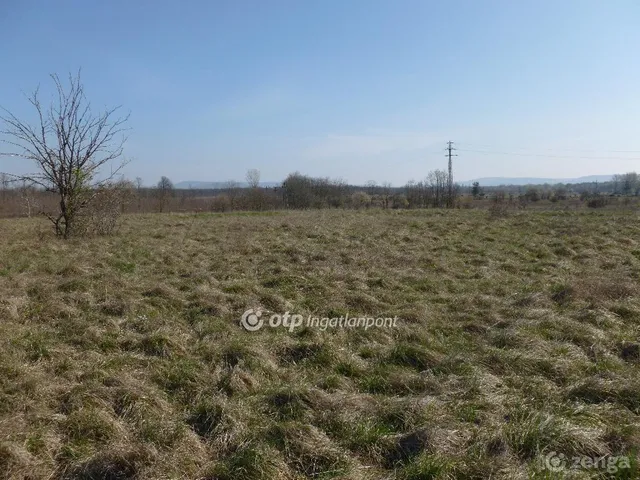 Eladó telek Tapolca 23777 nm