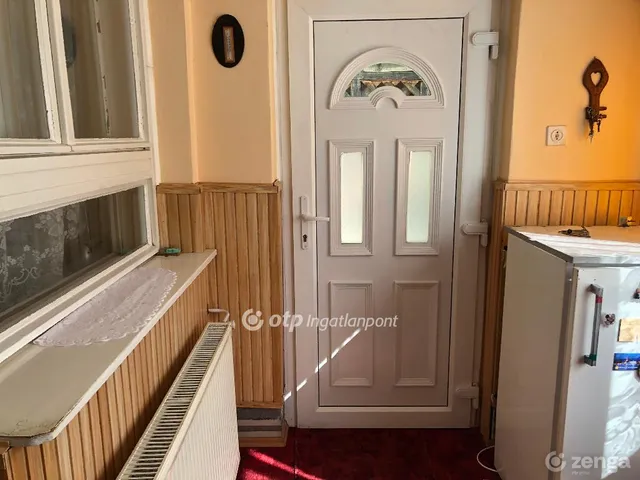 Eladó ház Ajka 81 nm