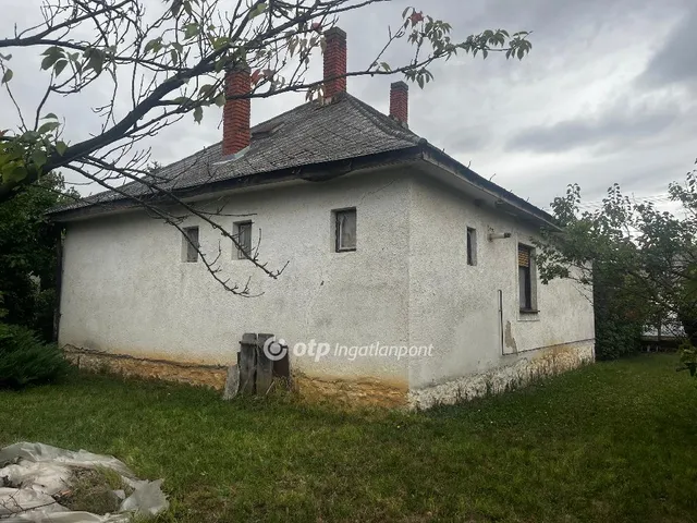 Eladó ház Ukk 81 nm