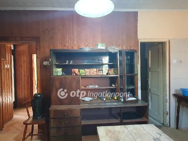 Eladó ház Úrkút 57 nm