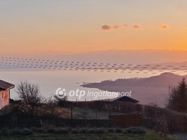 Eladó ház Badacsonytördemic 93 nm