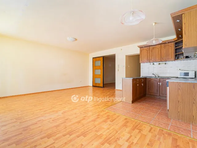 Eladó ház Pécel 118 nm