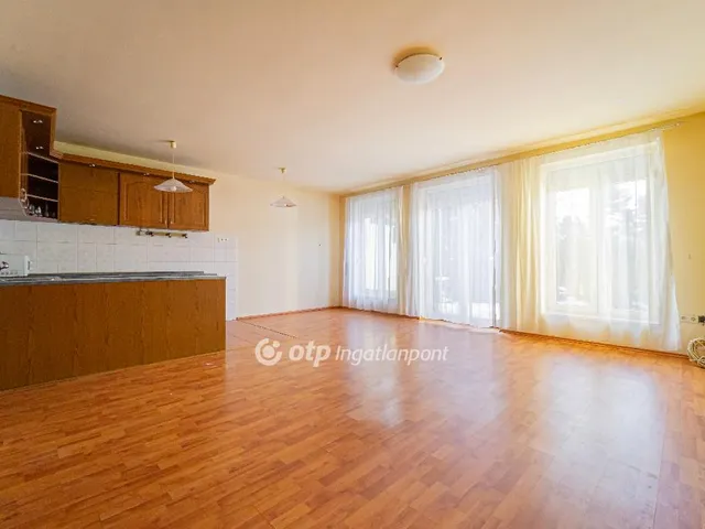 Eladó ház Pécel 118 nm