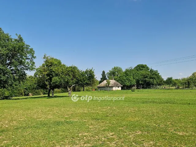 Eladó telek Balatonberény 12907 nm