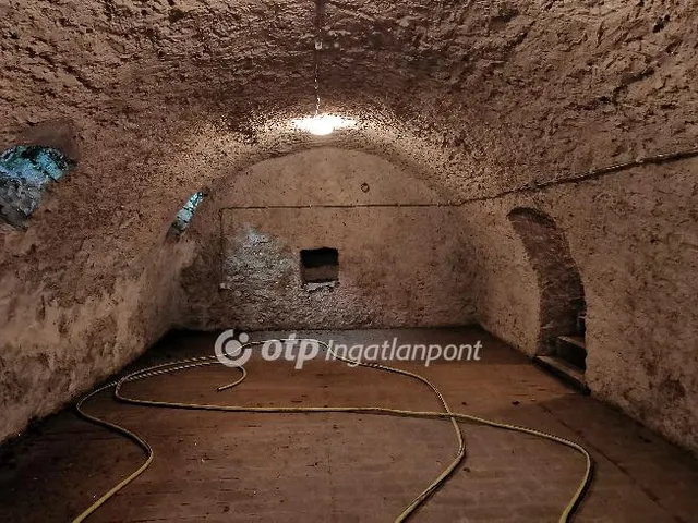Eladó ház Szentantalfa 234 nm