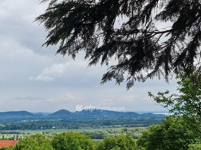 Eladó telek Lesencetomaj 3464 nm
