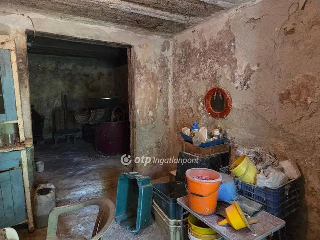 Eladó mezőgazdasági ingatlan Tapolca 3018 nm
