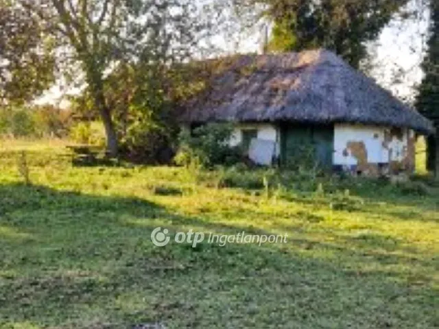 Eladó telek Balatonberény 4749 nm