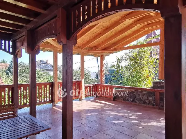 Eladó ház Badacsonytomaj 300 nm