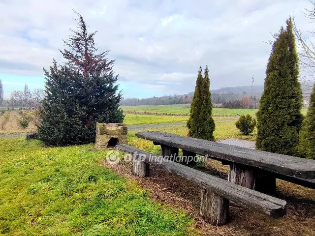 Eladó telek Várvölgy 50849 nm