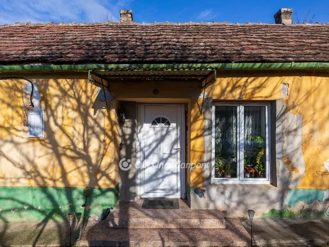 Eladó ház Várvölgy 45 nm