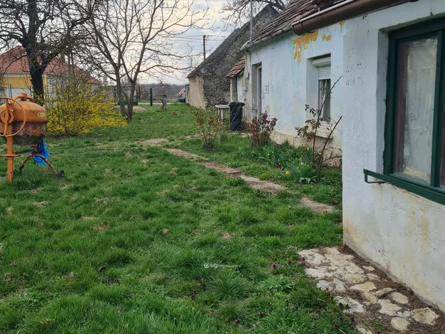 Eladó ház Nagyvázsony 70 nm