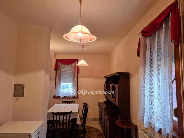 Eladó lakás Tapolca 61 nm