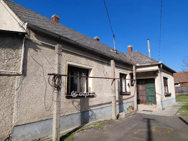 Eladó ház Sümegprága 92 nm