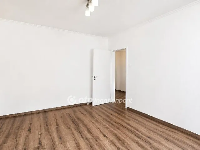 Eladó lakás Keszthely 34 nm