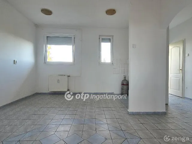 Eladó lakás Tapolca 44 nm
