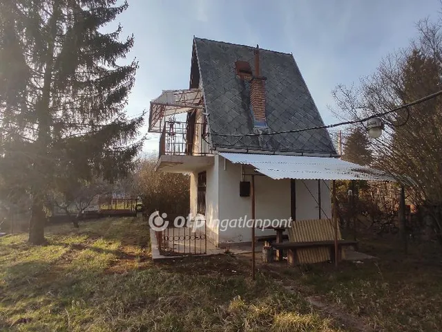 Eladó telek Salgótarján, Szilvás 735 nm