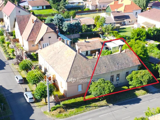 Eladó lakás Balassagyarmat, Belváros 87 nm