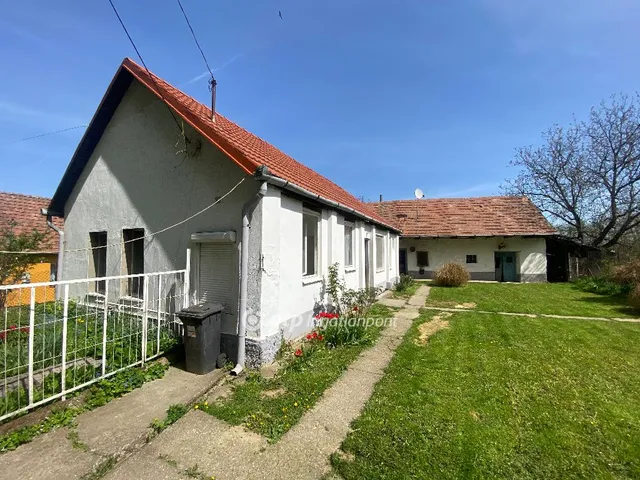 Eladó ház Drégelypalánk 52 nm
