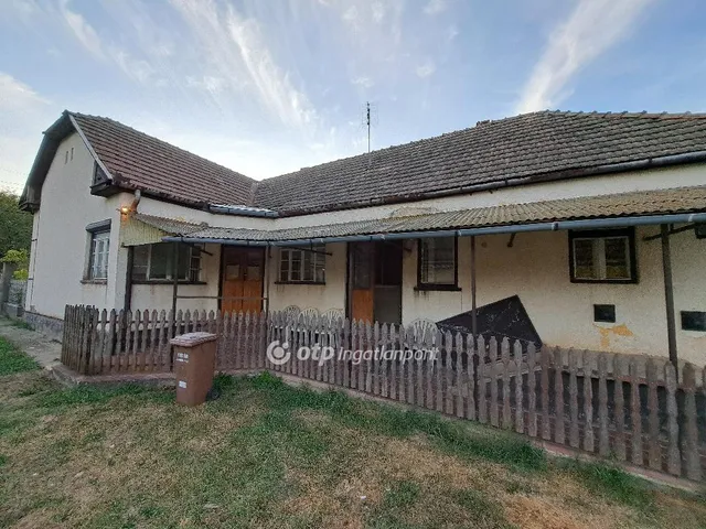 Eladó ház Csitár 110 nm