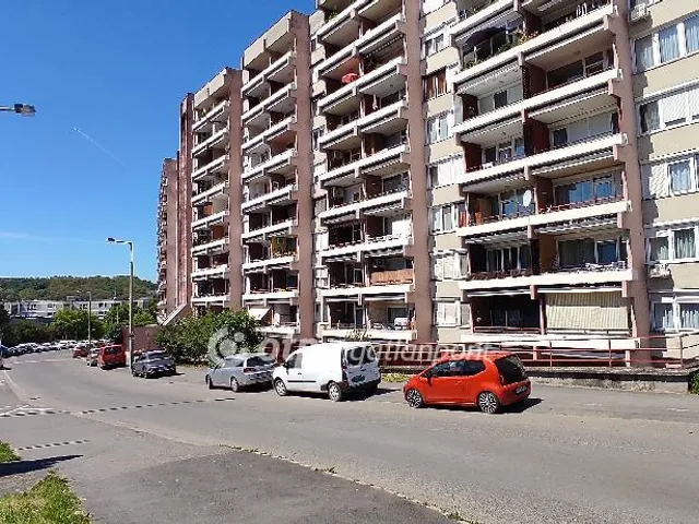 Eladó telek Salgótarján 2563 nm