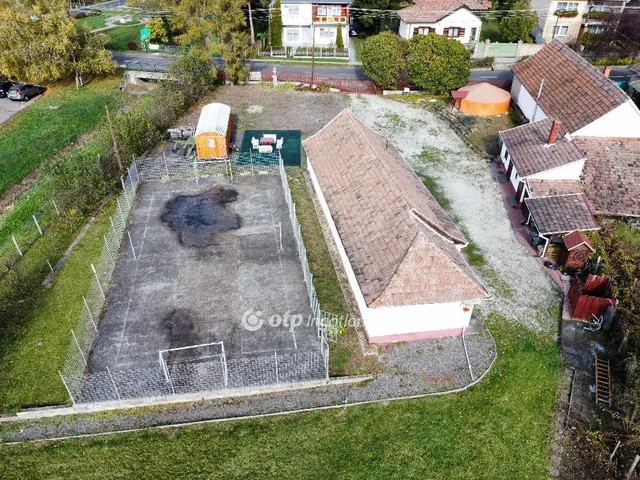 Eladó kereskedelmi és ipari ingatlan Drégelypalánk 470 nm
