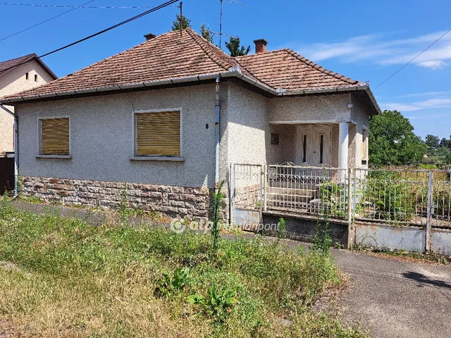 Eladó ház Balassagyarmat, Belváros 90 nm