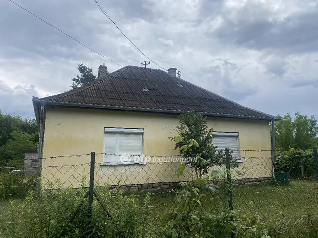 Eladó ház Dejtár 106 nm