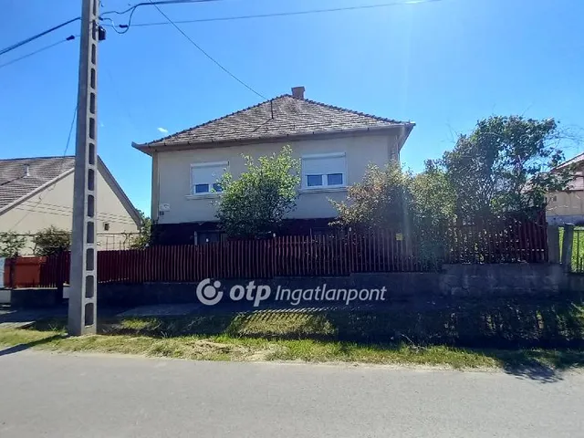 Eladó ház Cered 100 nm