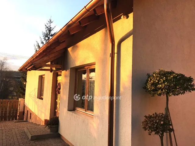 Eladó ház Salgótarján, Zagyvapálfalva 240 nm