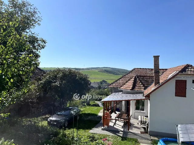 Eladó ház Szalmatercs 78 nm