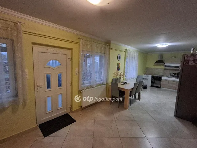 Eladó ház Szécsény 90 nm