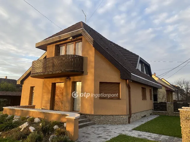 Eladó ház Balassagyarmat 260 nm