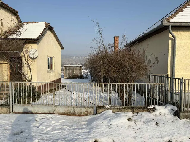 Eladó ház Nagylóc 80 nm