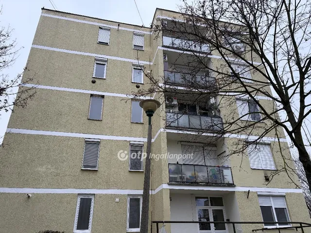 Eladó lakás Balassagyarmat 50 nm