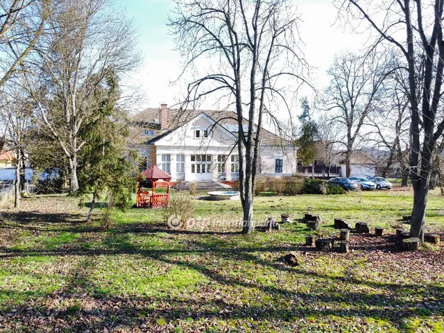 Eladó ház Szügy 450 nm