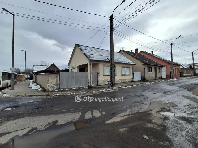 Eladó ház Szécsény 140 nm