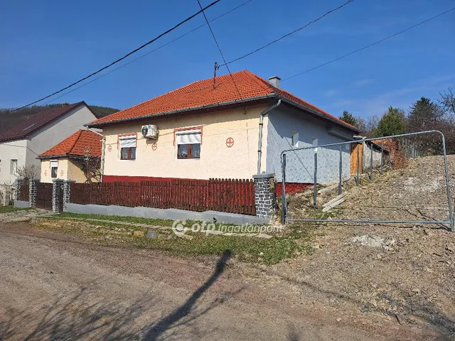 Eladó ház Salgótarján, Somoskő 70 nm