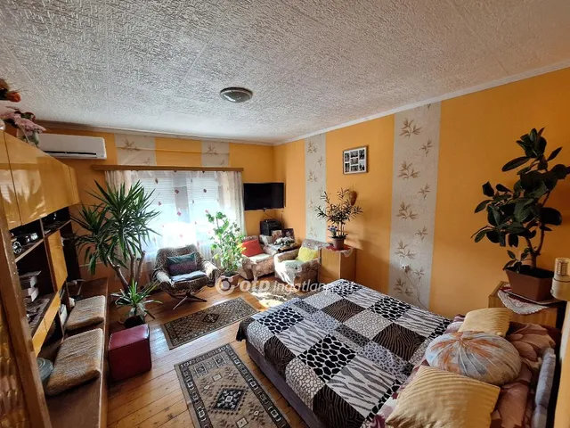 Eladó ház Salgótarján, Somoskő 100 nm