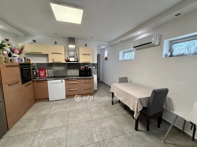 Eladó ház Szécsény 79 nm