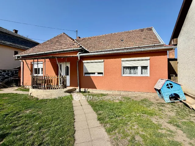 Eladó ház Somoskőújfalu 61 nm